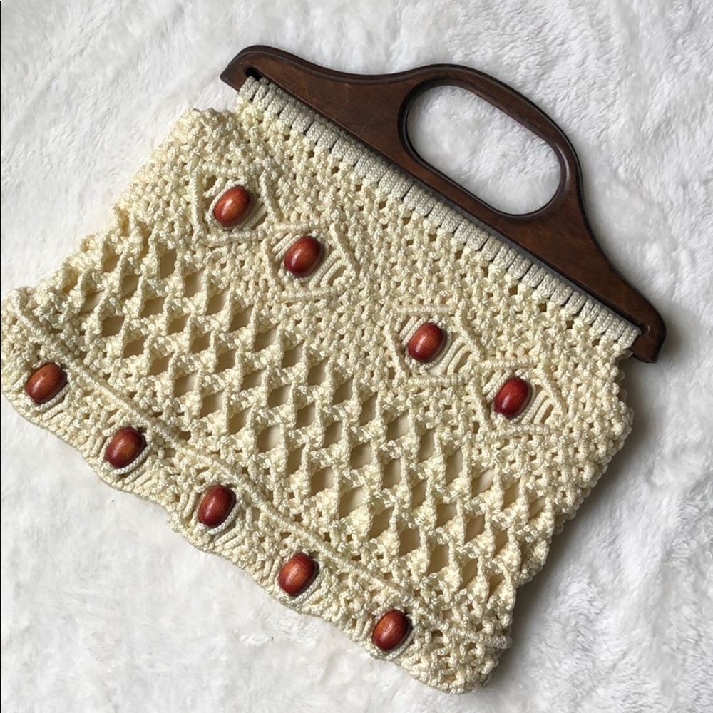 Vintage style crochet purse with wood handle
